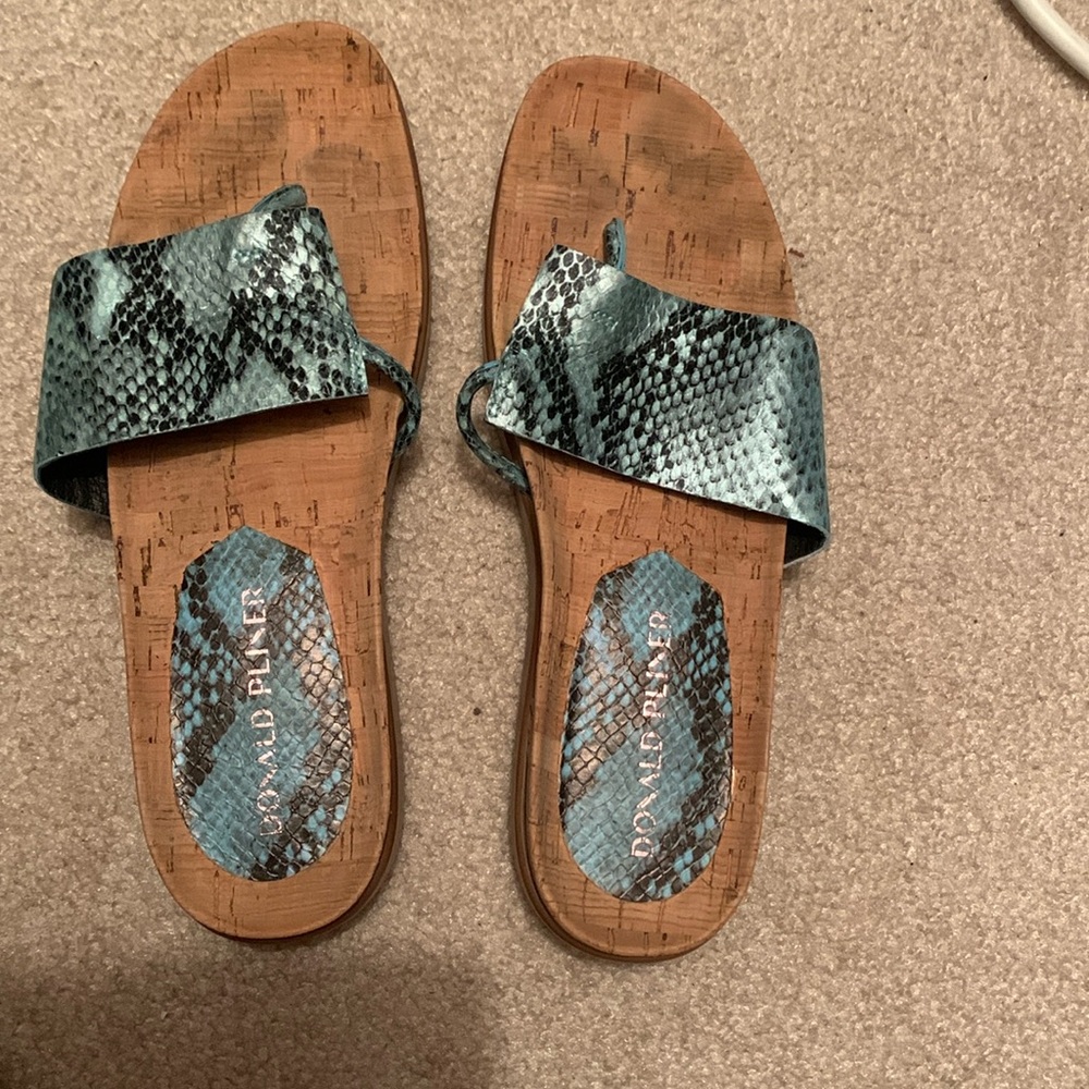 DONALD PLINER FIFI 21 WOMEN’S SANDALS